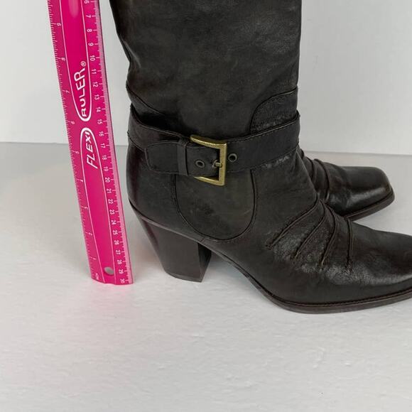 Stuart Weitzman Brown Leather Calf Heel Boots Buckle Size 6 M - Picture 12 of 13